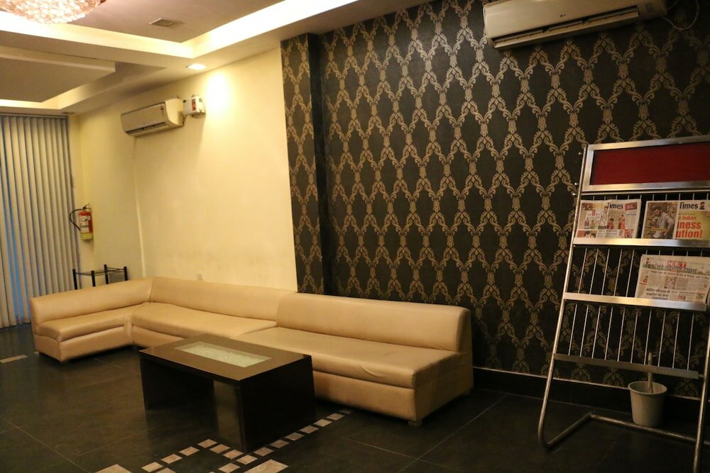 Фото Airport Hotel Delhi Aerocity Inn