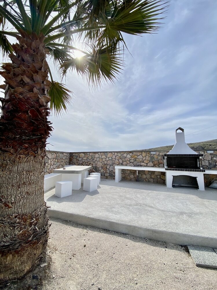 Фото Sea Sound Villa at Perivolos Santorini