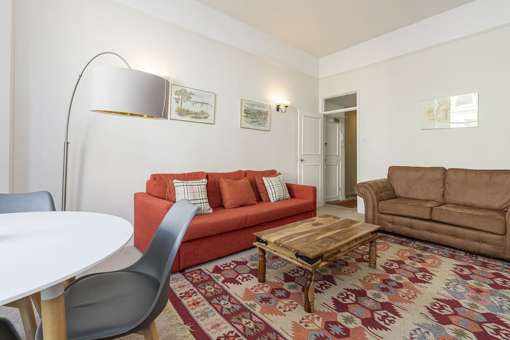 Фото Altido Charming 1 Bed Flat, Sleeps 4