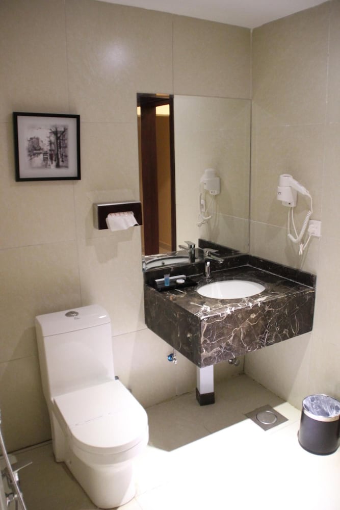 Фото Marahel Kharj Aparthotel 3