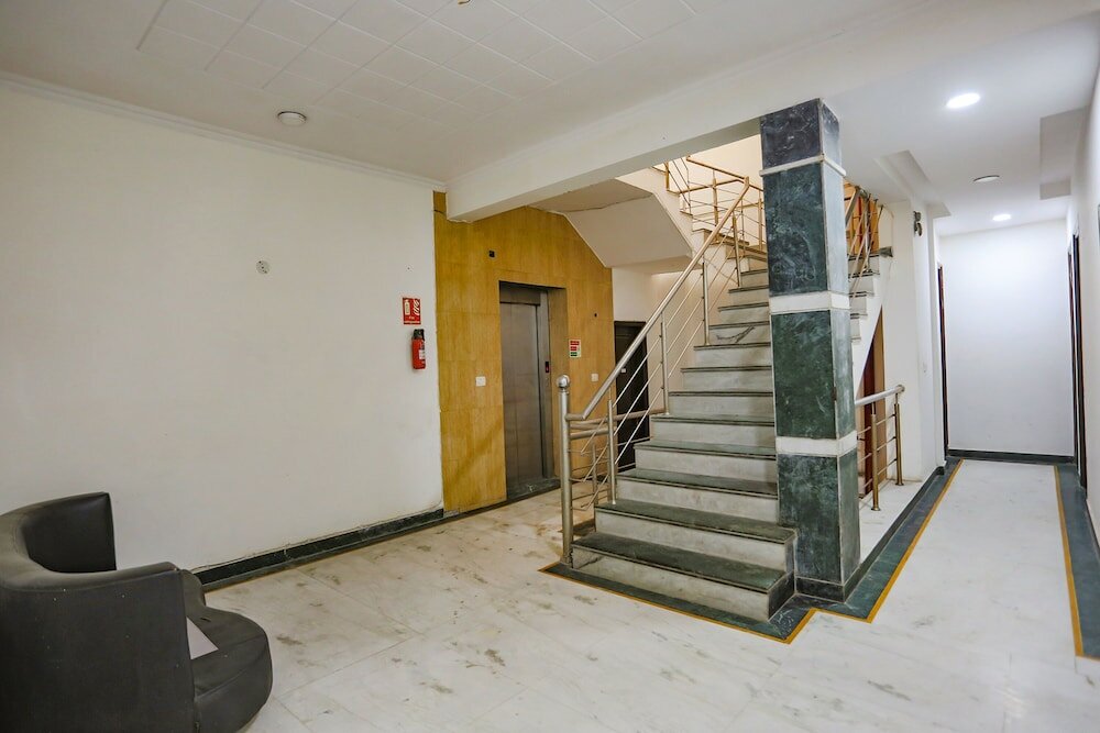 Фото Fabhotel Grand Palace