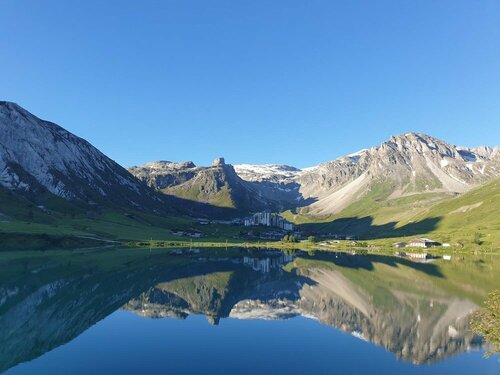 Гостиница Hotel Le Terril Blanc в Тине