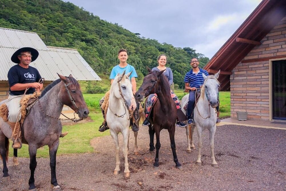 Фото Pousada Chalés Vale do Rio do Boi