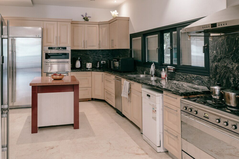 Фото Grace Holon Villa & Pool