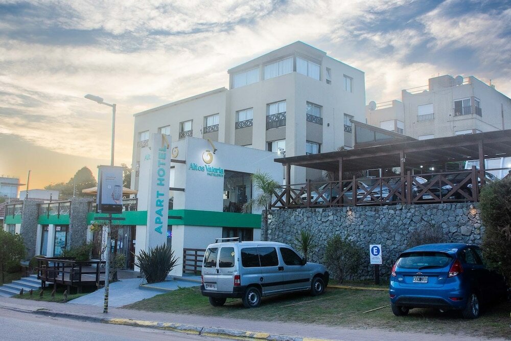 Фото Altos Valeria Apart Hotel