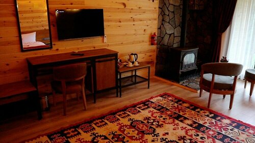 Гостиница Yamaçda Suit Otel в Ардешене