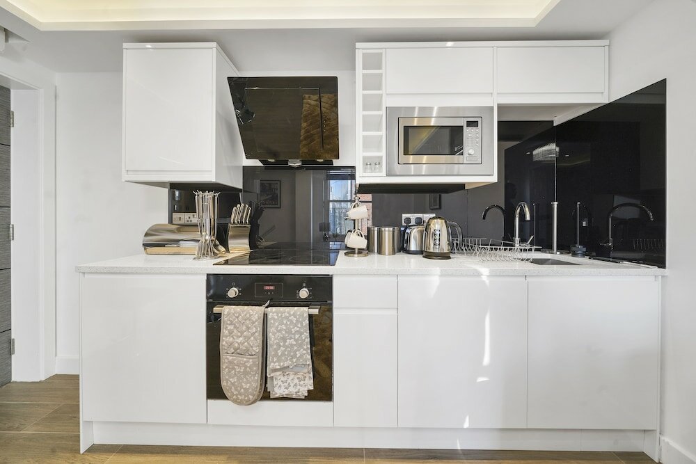 Фото Collingham Serviced Apartments