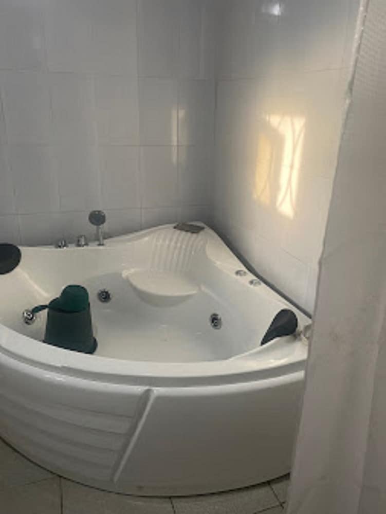 Фото Gyeuti Citi Hotel and Suites