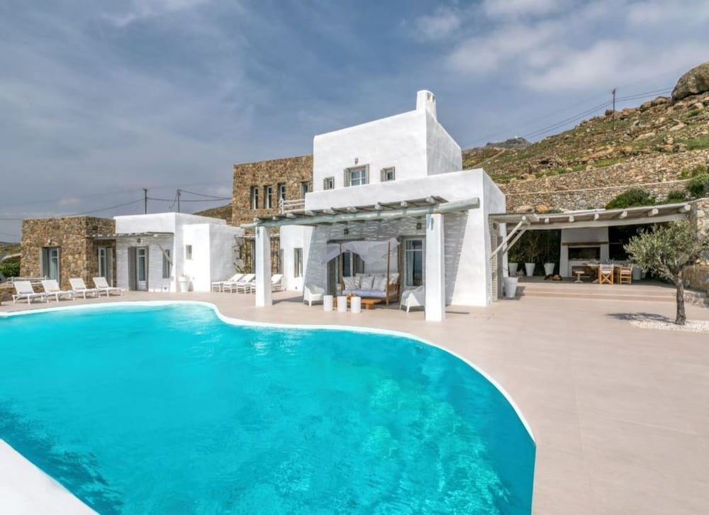 Фото Crystal Villa 6 Bedroom