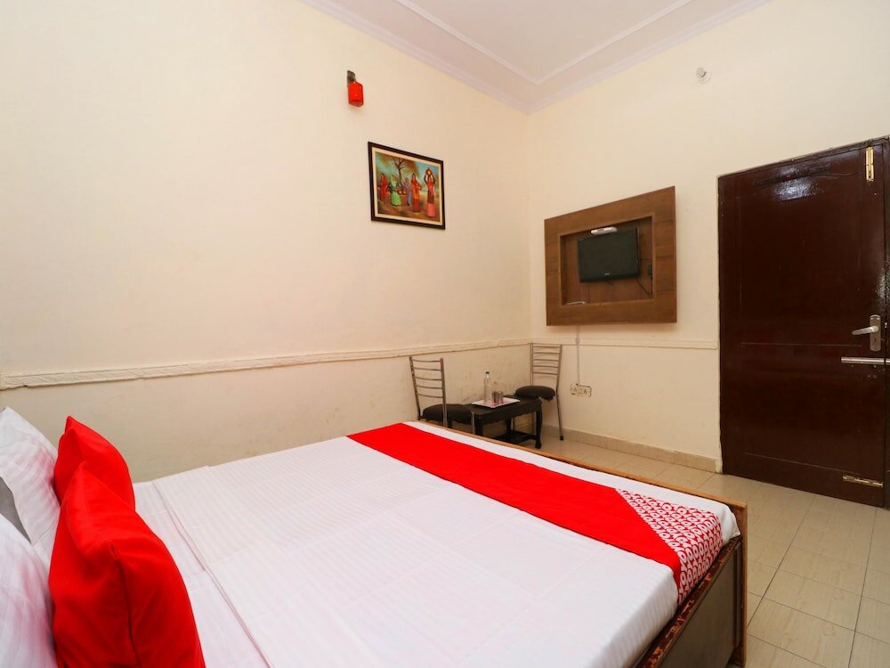 Фото Oyo 37903 Best Stay Guest House