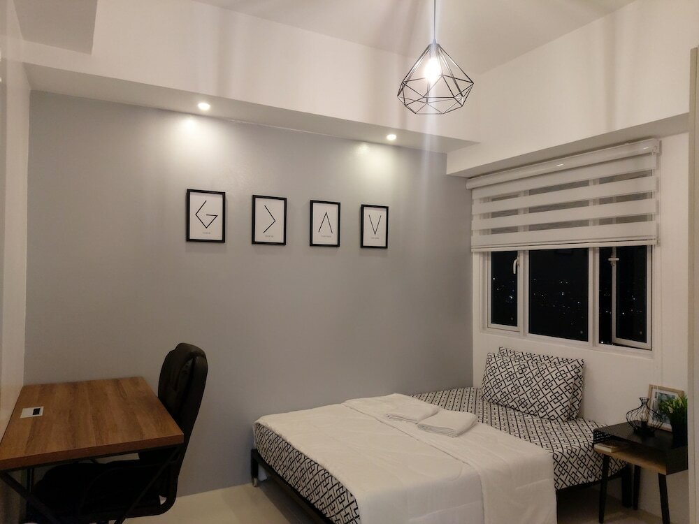 Фото Studio Luxe In Princeton Residences