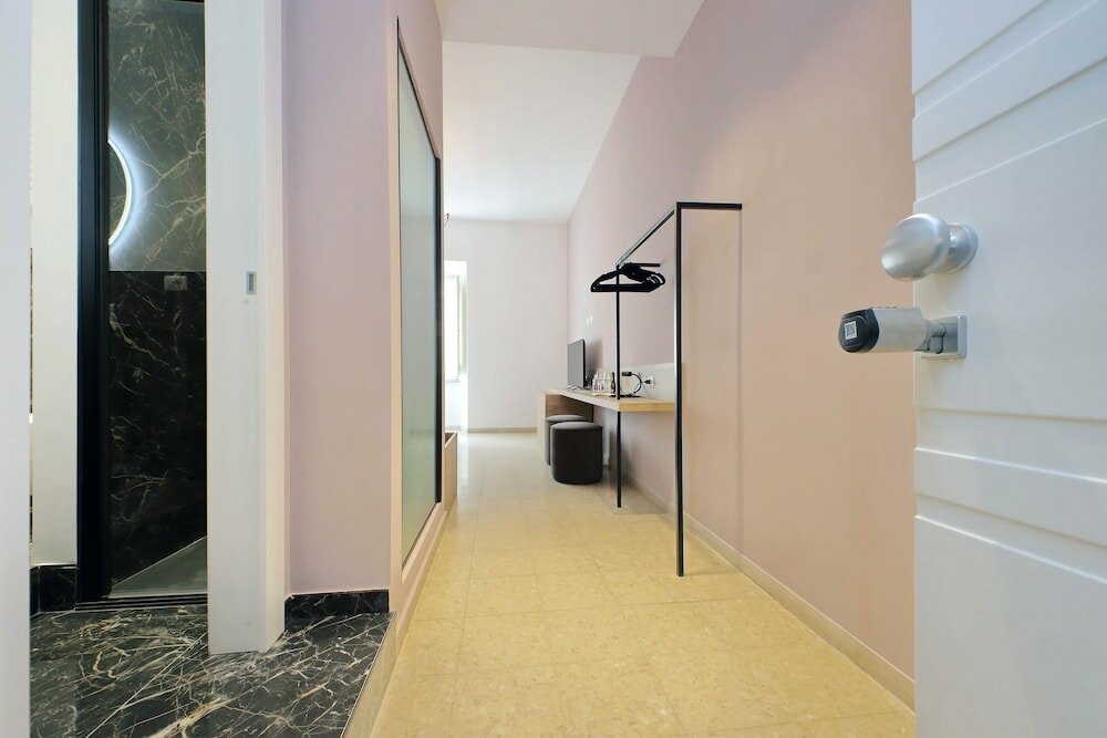 Фото Youroom Quattro Fontane - Rooms