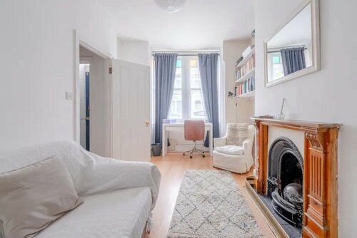Гостиница Charming 1 Bedroom Flat in Hammersmith в Лондоне