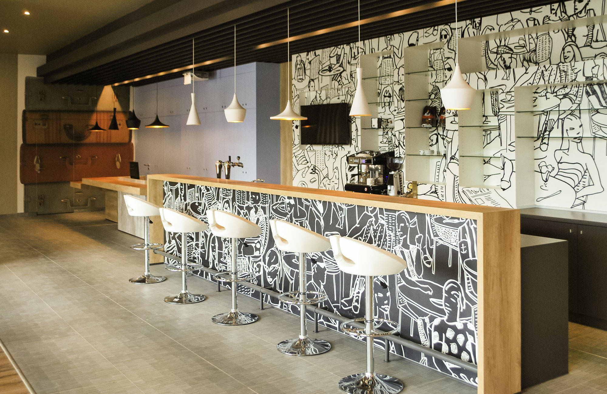 Фото ibis Sofia Airport