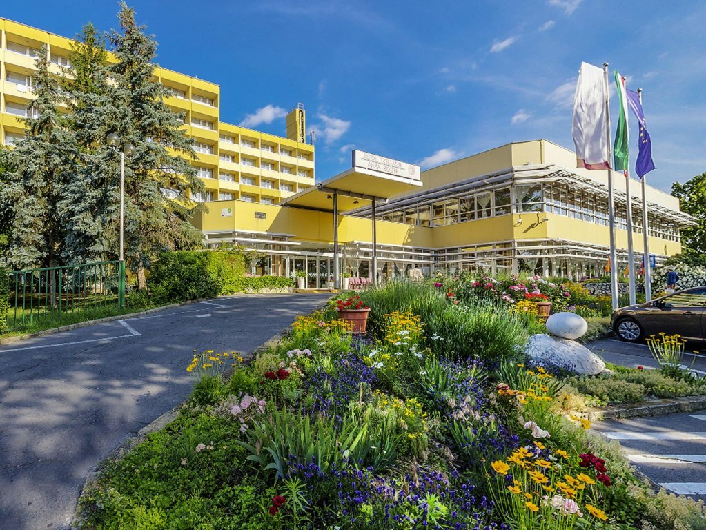 Фото Hunguest Hotel Helios