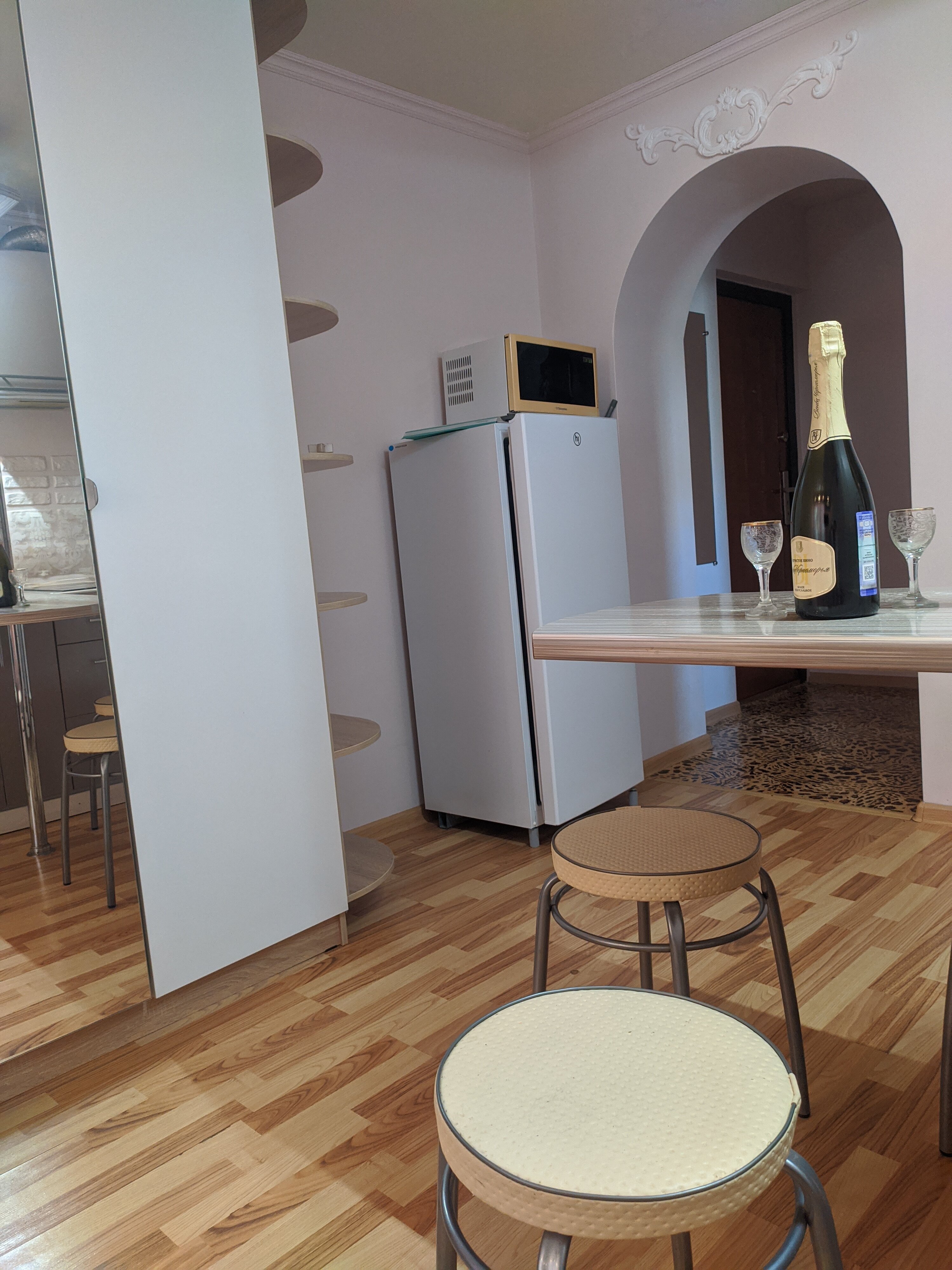 Фото Меблированные Комнаты Студия для Бюджетного Отдыха