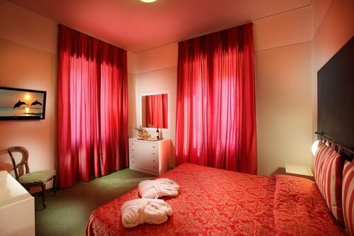 Внешний вид отеля Hotel Ariston в Монтекатини-Терме, фото 5