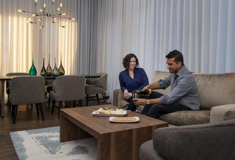 Фото Courtyard by Marriott Calgary South