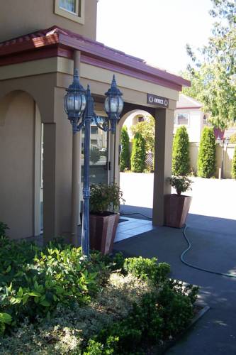 Фото Roma On Riccarton Motel