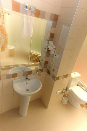 Фото Hotel Orange Inn