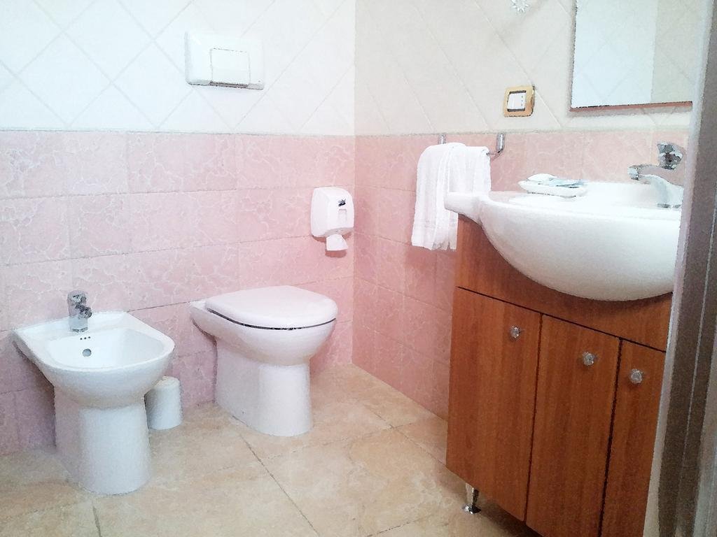 Фото Hotel Demar