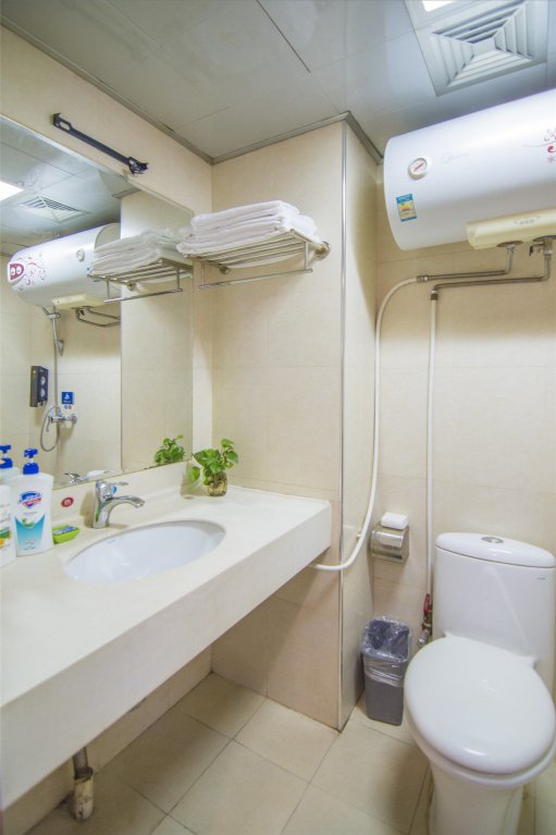 Фото Xian Golden Tree Business Hotel