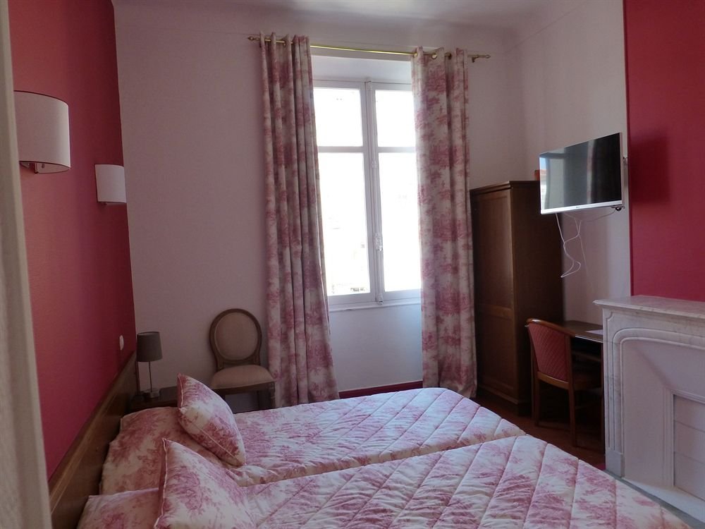 Фото Hotel Pruly