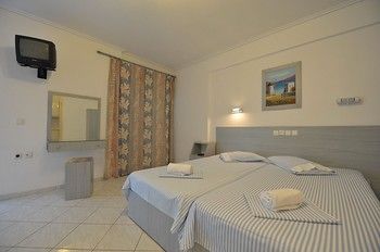 Фото Galazia Akti