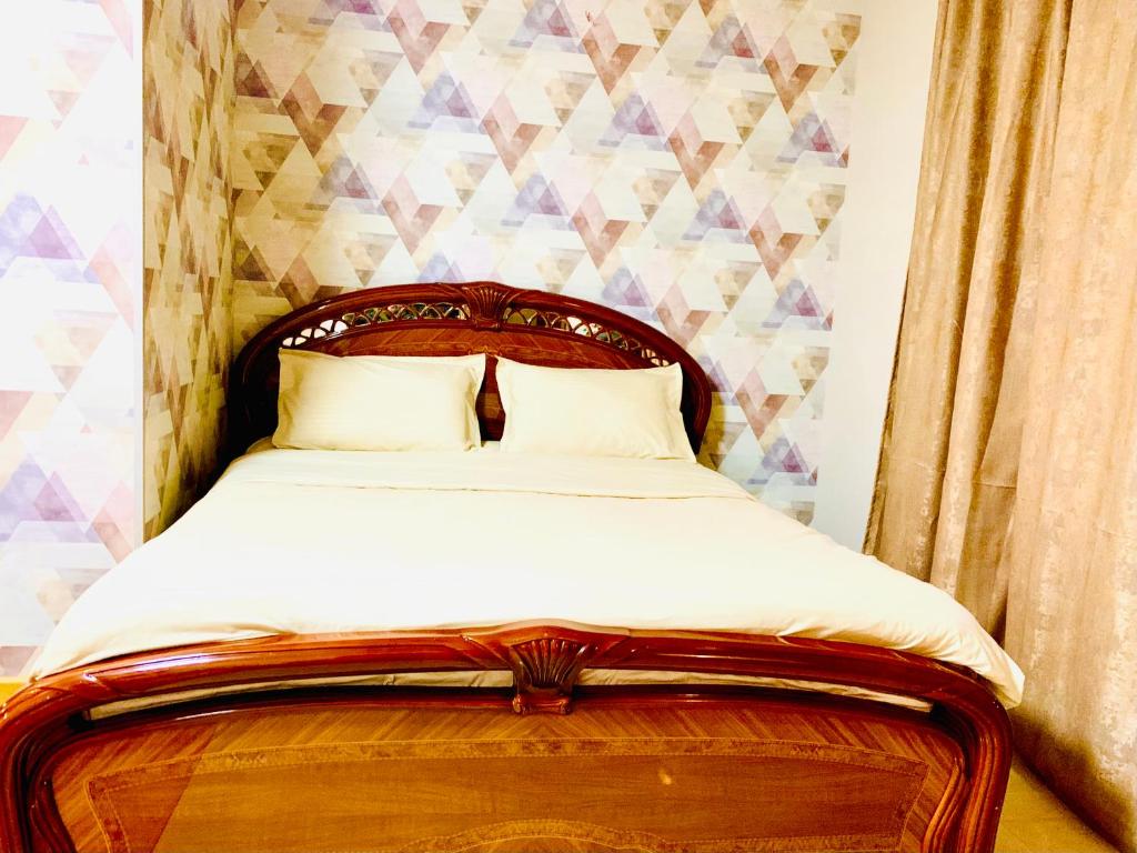 Фото Caribian Hotel Yerevan