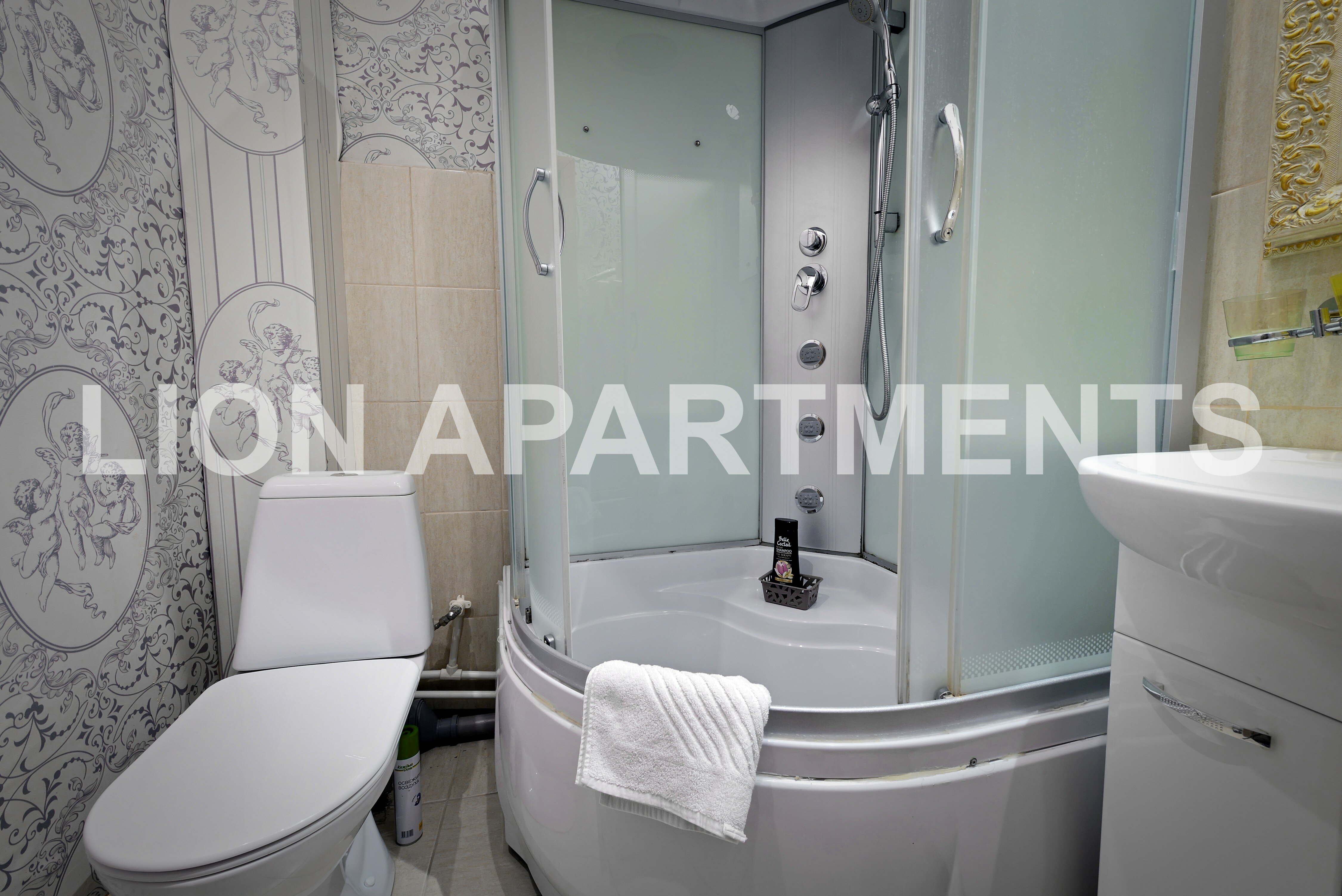 Фото Lion Apartments