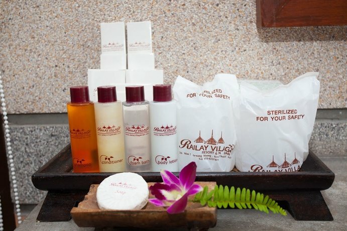 Фото Railay Village Resort