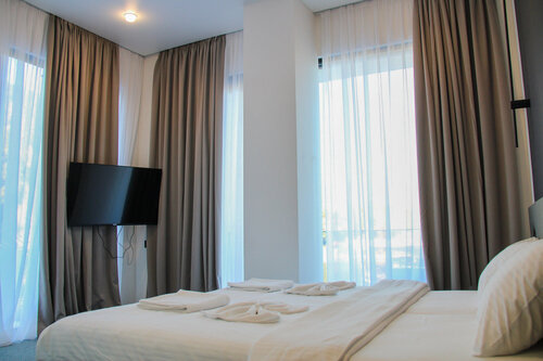 Внешний вид отеля Azanta Отель в Новом Афоне, фото 2