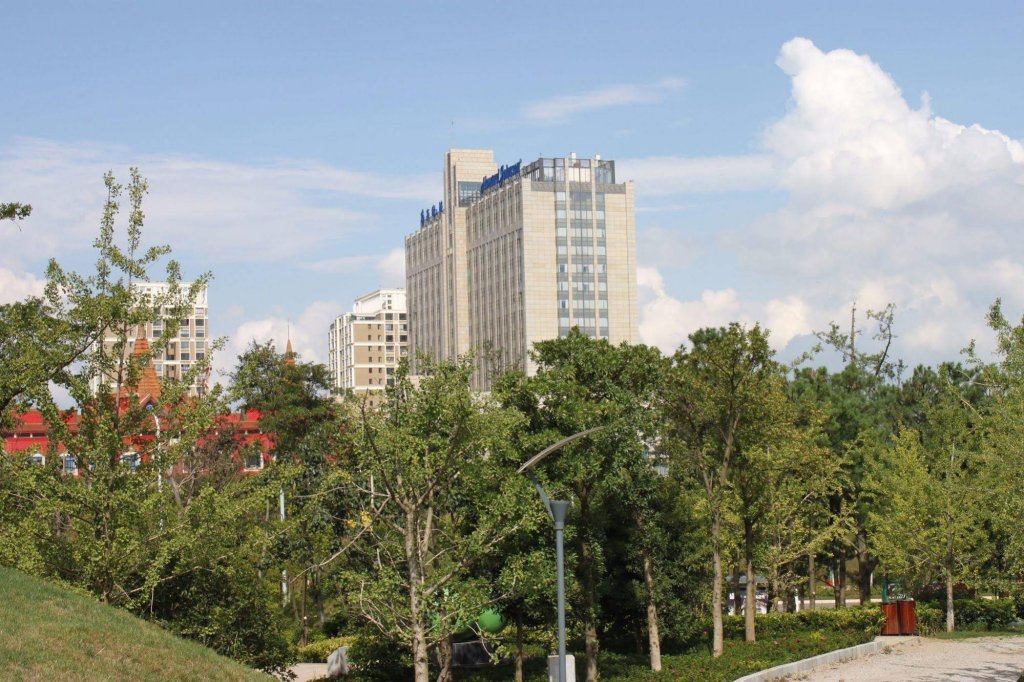 Фото Howard Johnson Tropical Garden Plaza Kunming