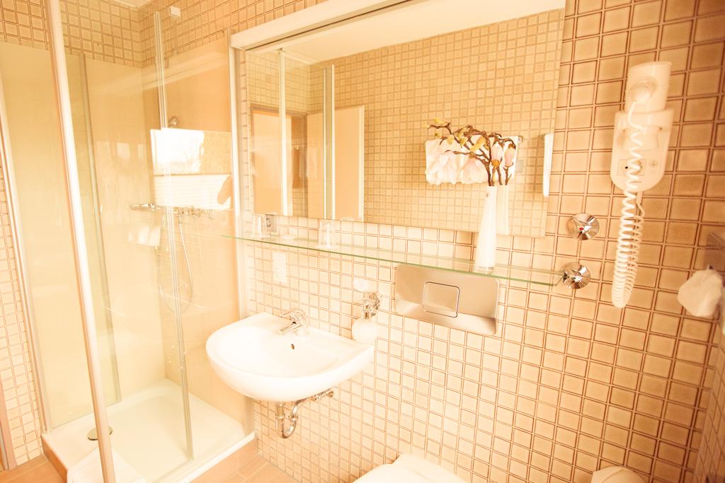 Фото Avia Hotel Regensburg