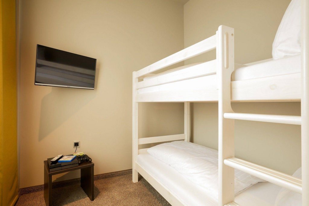 Фото Hotel Platzhirsch