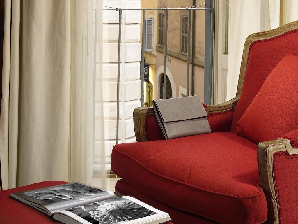 Фото Mario de' Fiori 37 Luxury Suites