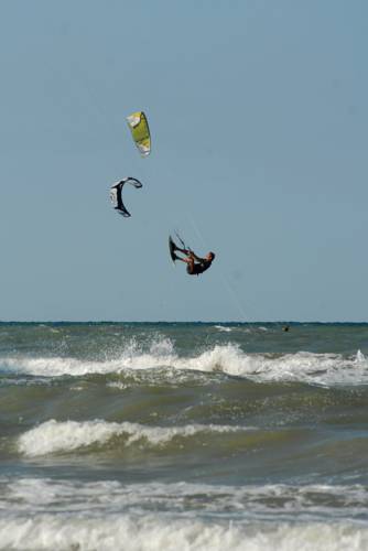 Фото Noha Suite Hotel