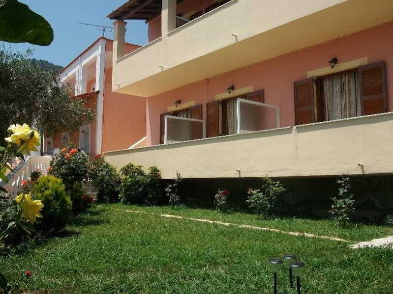 Фото Roza Studios