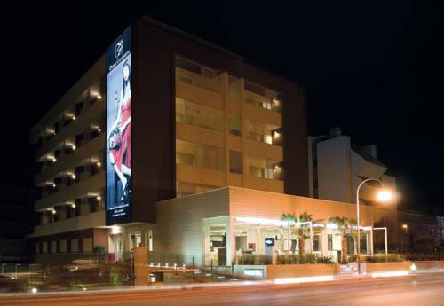 Фото отеля 1