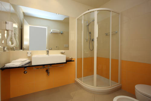Фото Noha Suite Hotel