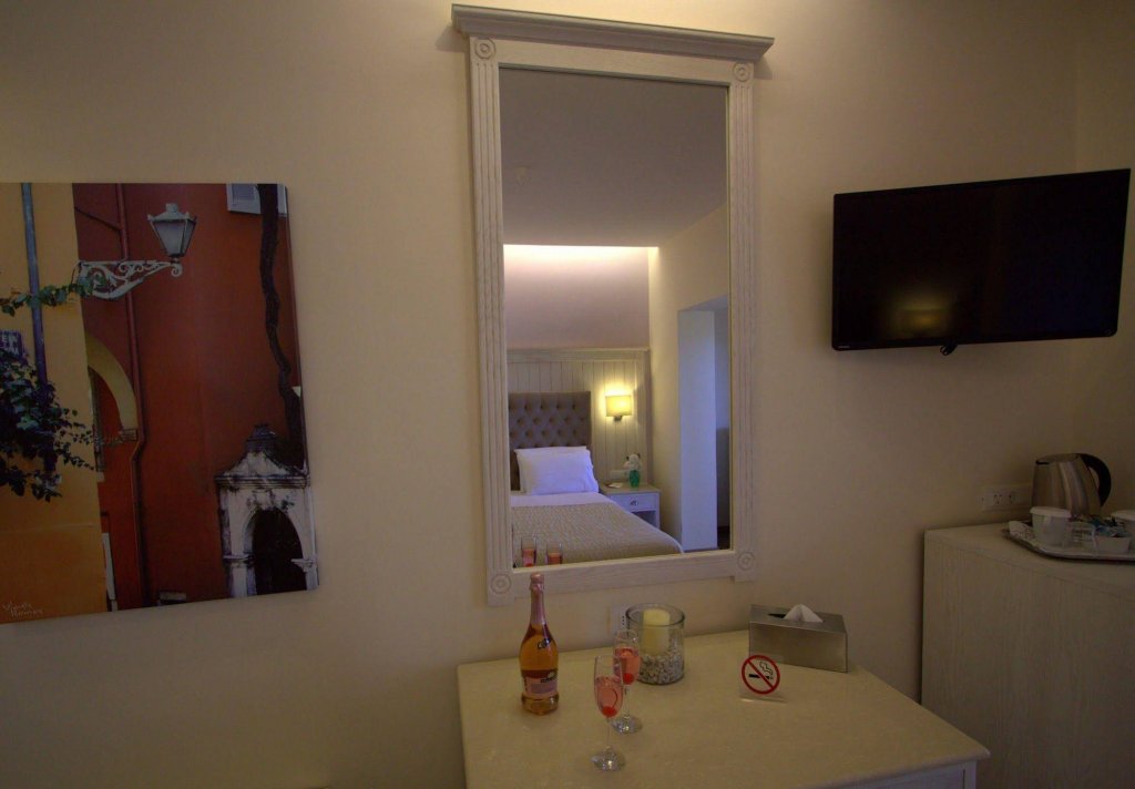 Фото Art Hotel Debono