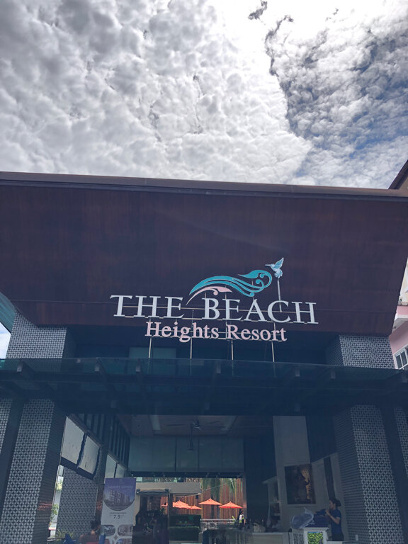 Фото The Beach Heights Resort