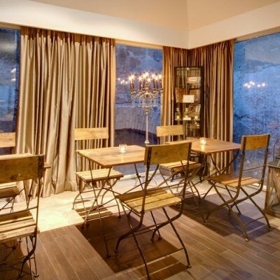 Фото The B Place Hotel