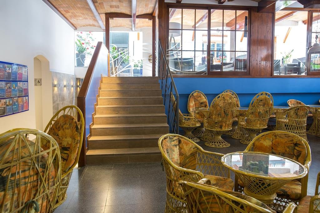 Фото Neptuno Apartments