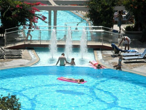 Внешний вид отеля Peridis Family Resort в Косе, фото 2