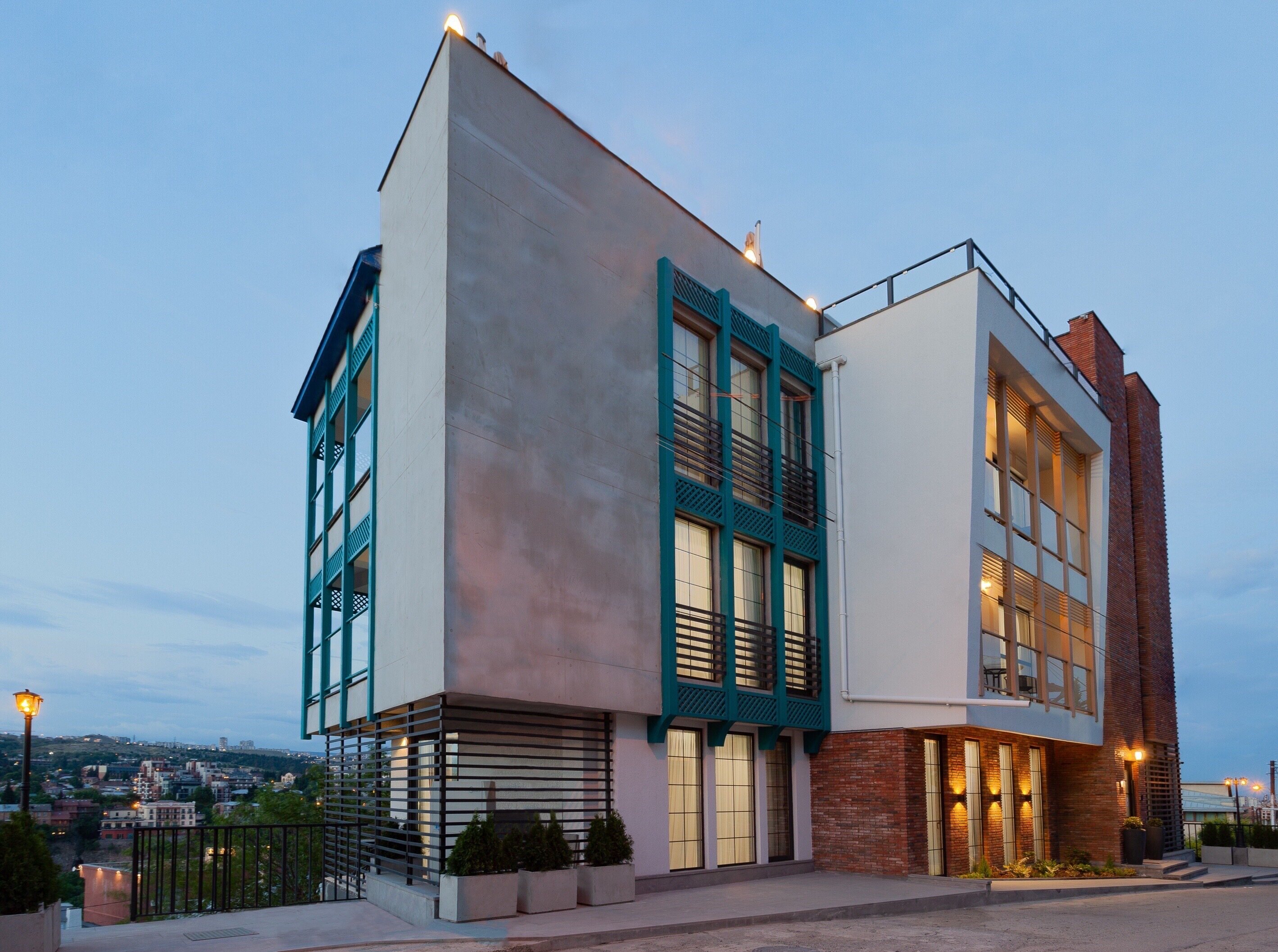 Фото отеля 2