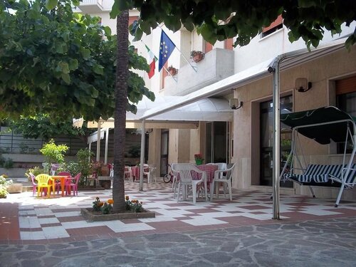 Гостиница Hotel Eden
