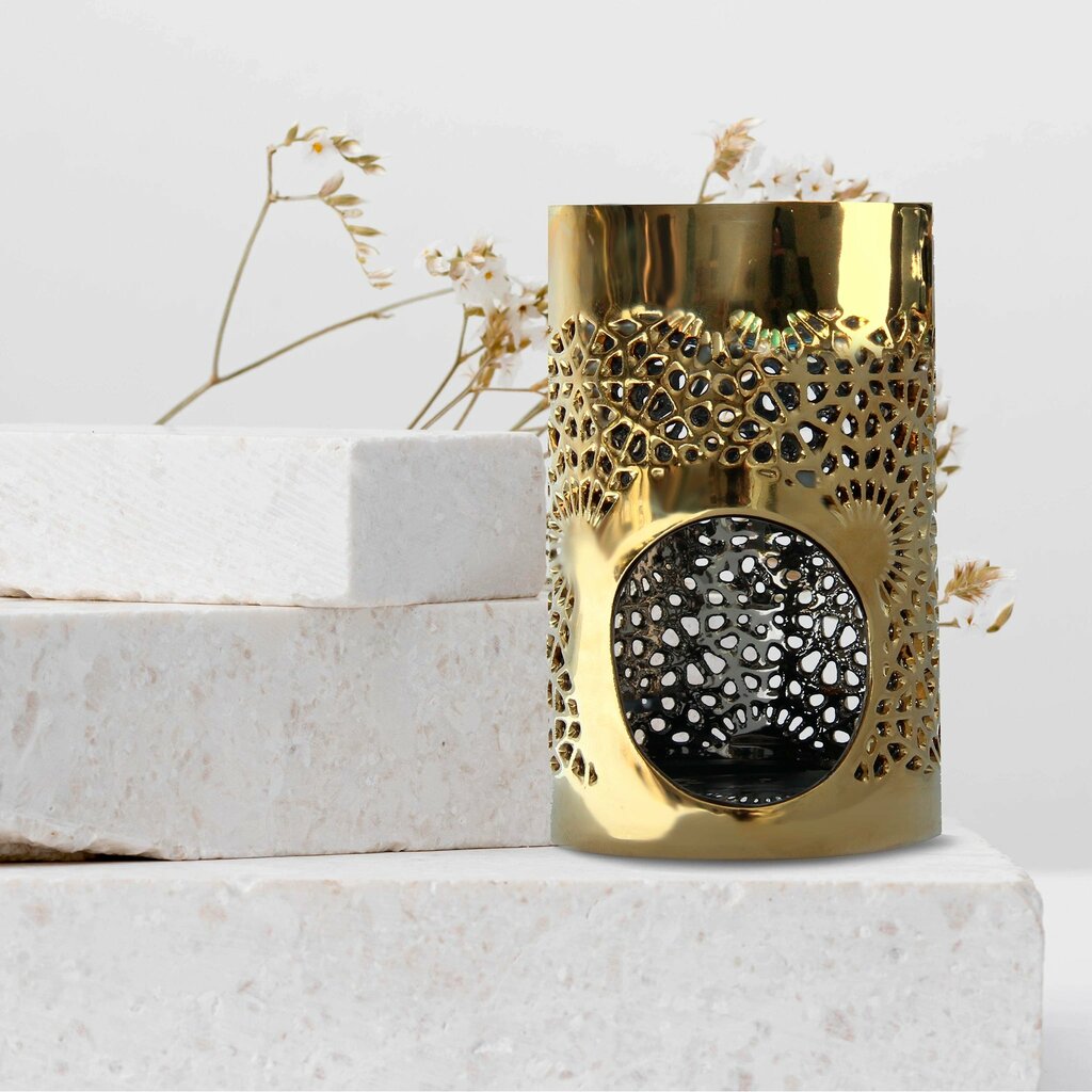 Gift and souvenir shop Lunass, Dubai, photo