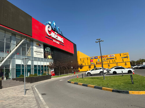 Торговый центр Торгово-развлекательный центр Сиёма Молл, Душанбе, фото