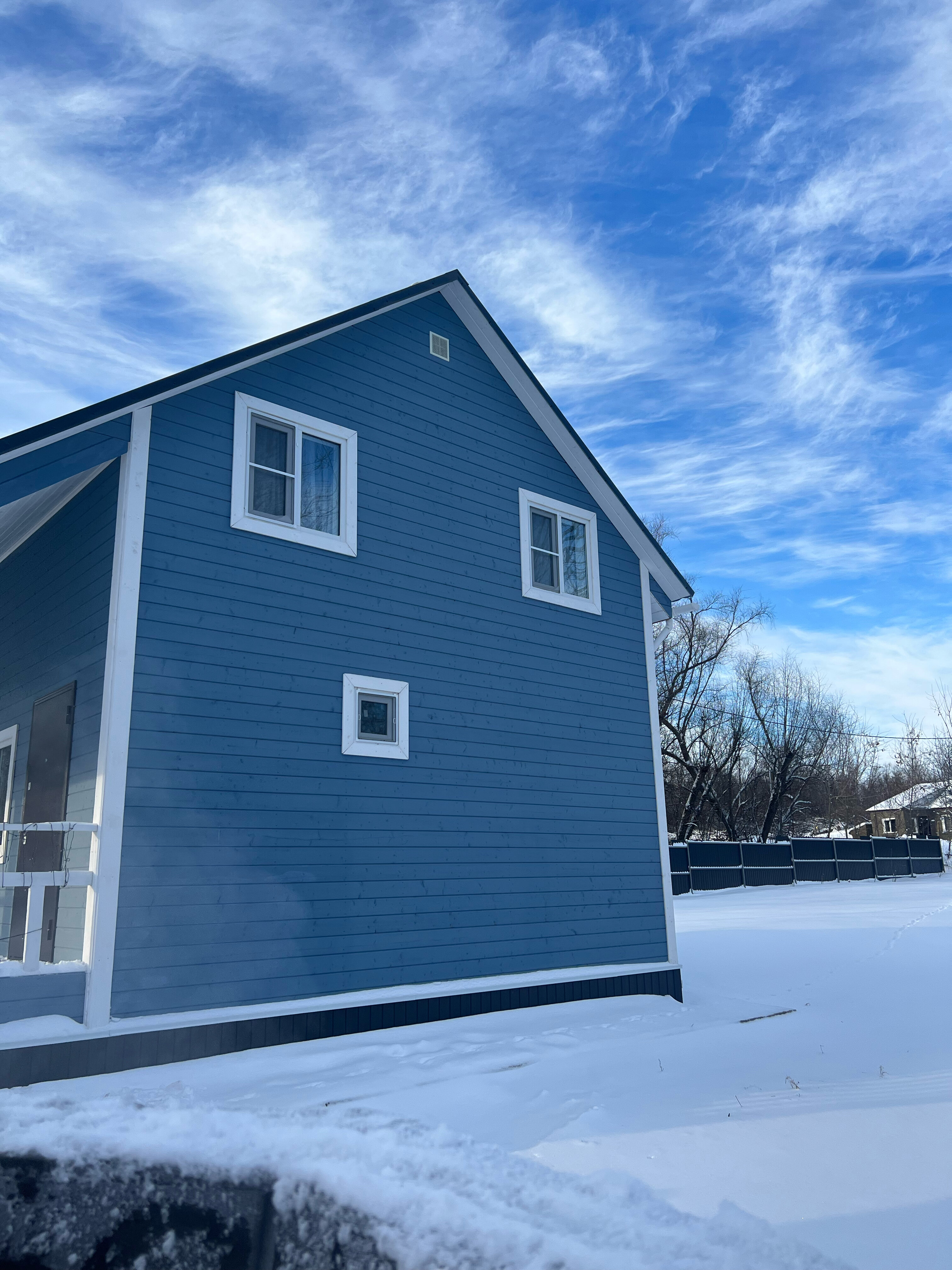 Фото Синий дом